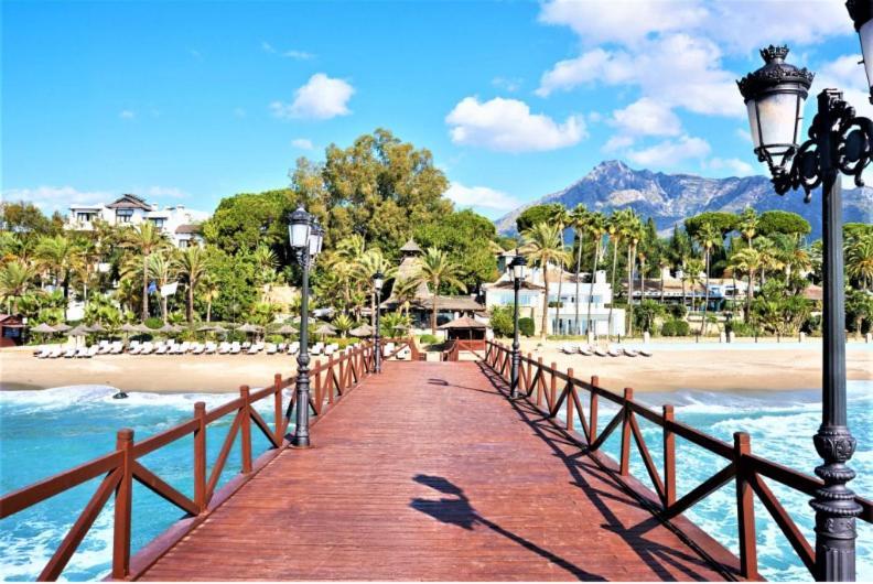 Penthouse With Private Pool, Hot Tub Jacuzzi With Sea Views And Chill-Out Zone, Close To The Sea Marbella Exterior photo